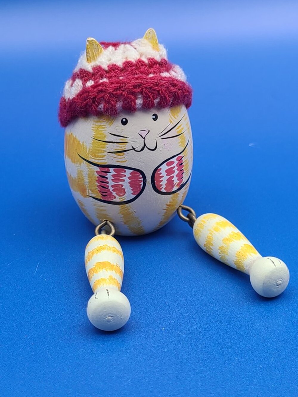 BUNDLE ADD-ON Cute Egg Shaped Cat Shelf Sitter with Hat AS IS